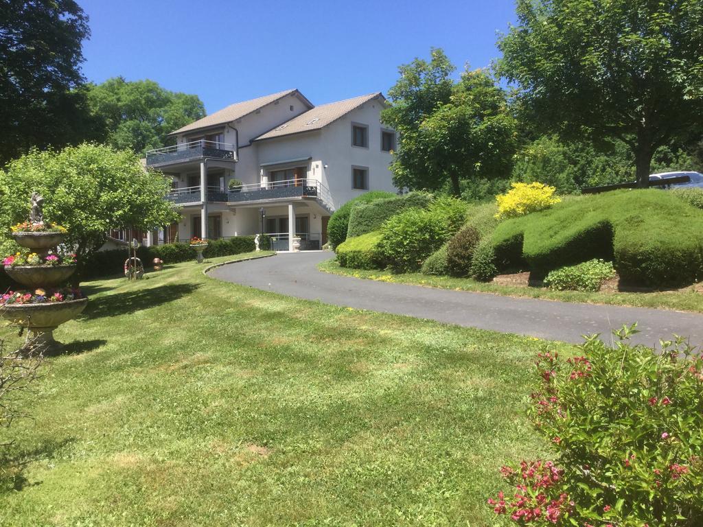 Logis Hotel Le Relais Du Bois Vialotte لا شامبون-سر-لينغون المظهر الخارجي الصورة